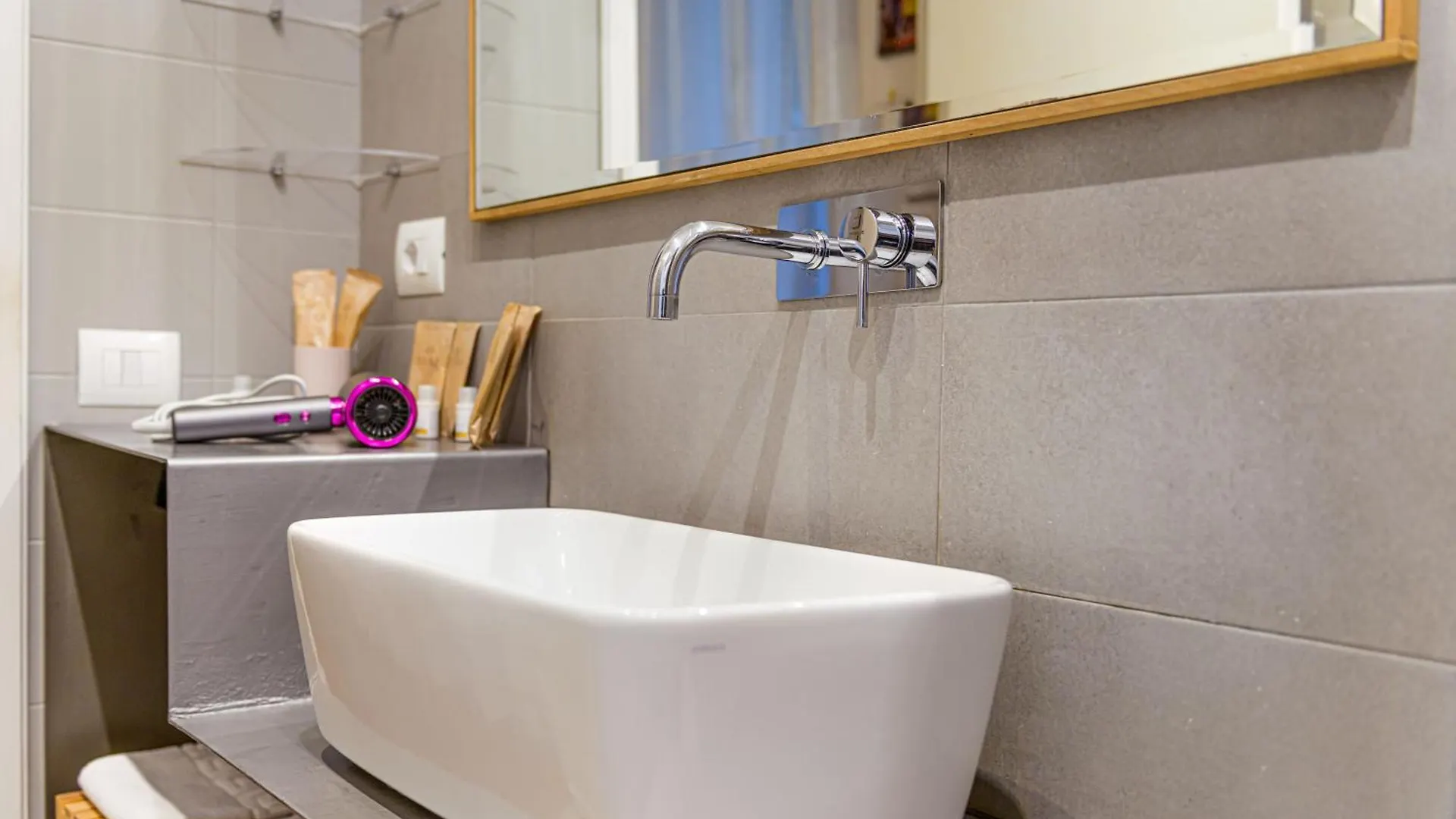 Giulia Apartment Rome