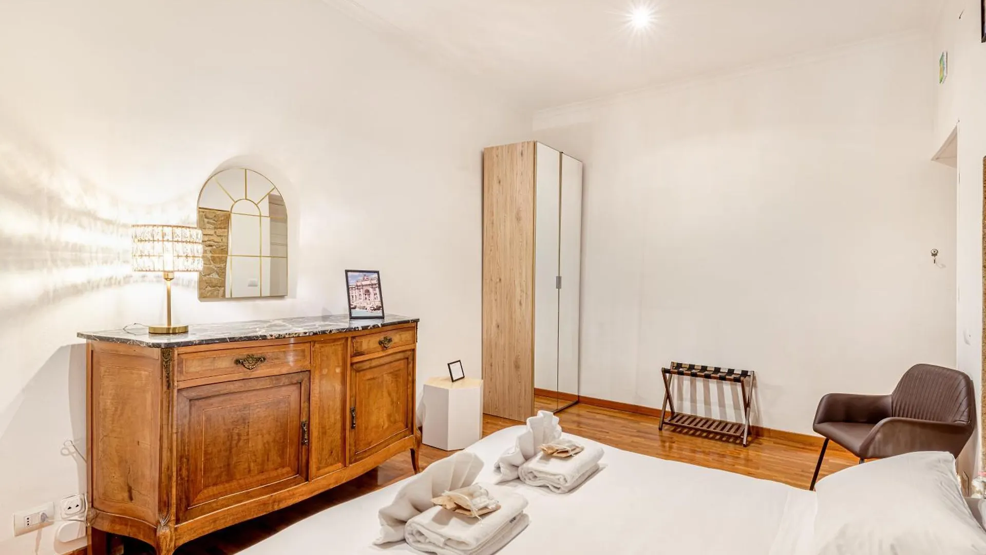 Giulia Apartment Rome